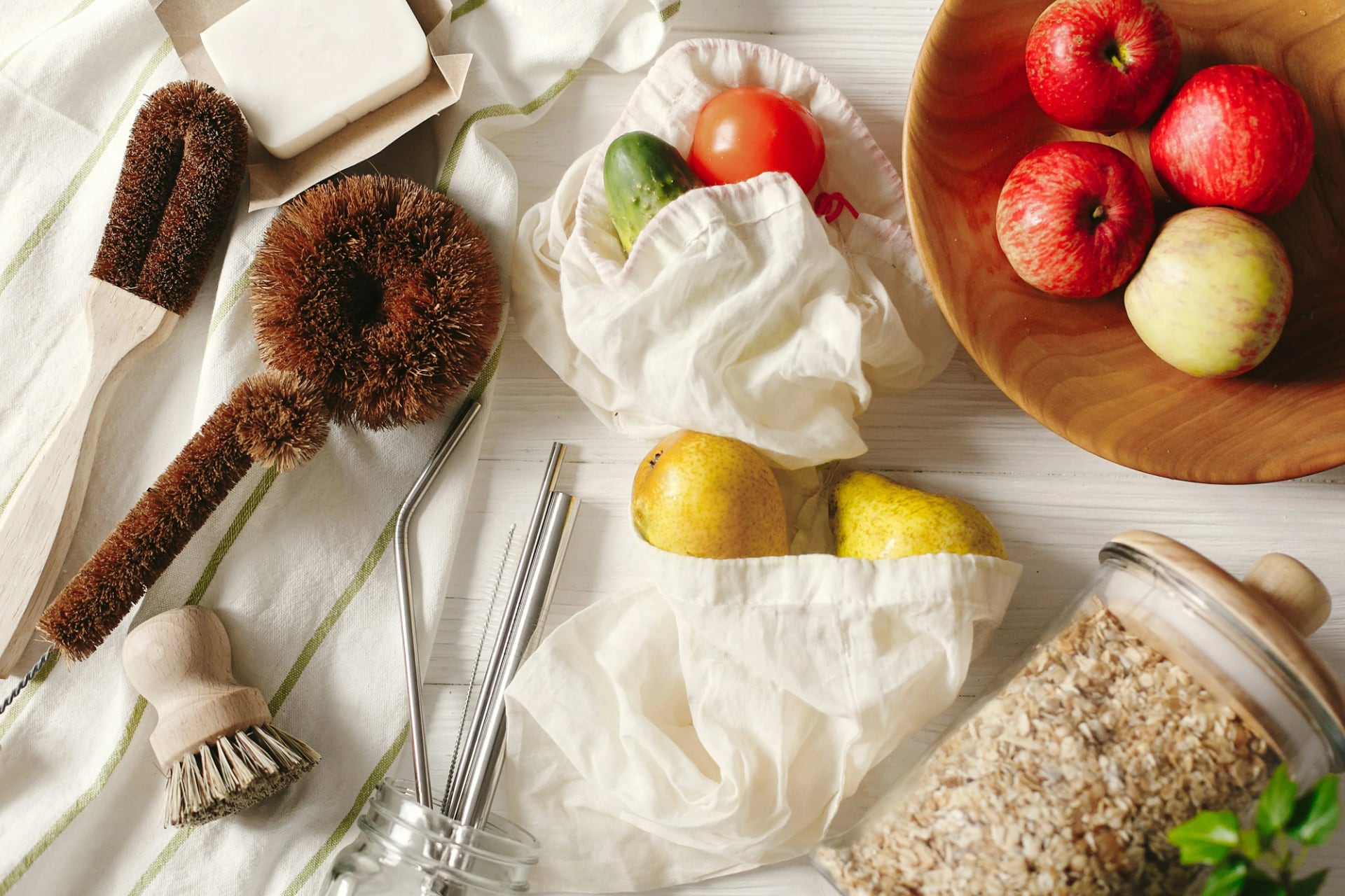 Kitchen cleaning scene, top eco-friendly kitchen cleaning hacks with natural, sustainable solutions